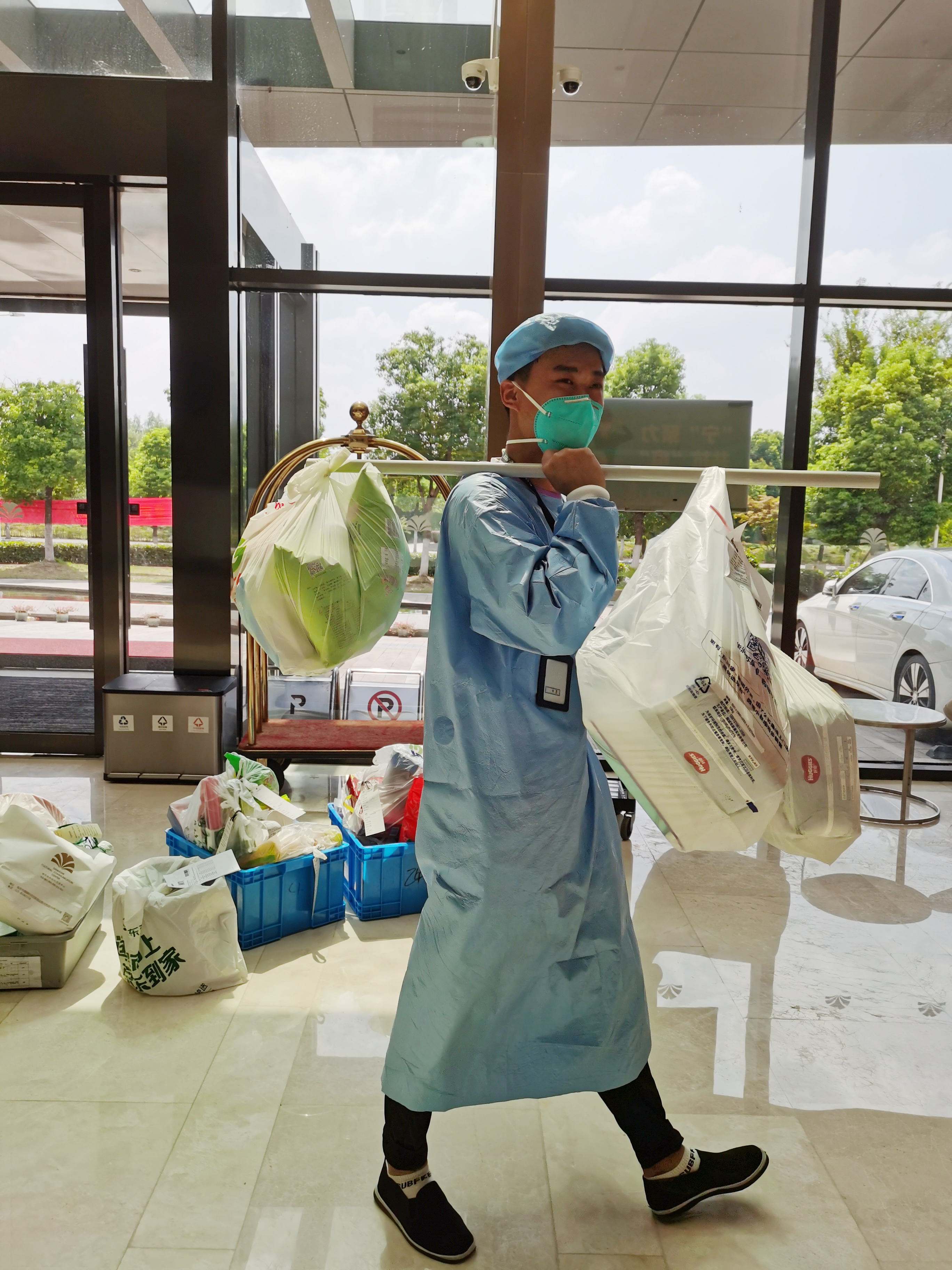 5工作照.jpg 5工作照.jpg